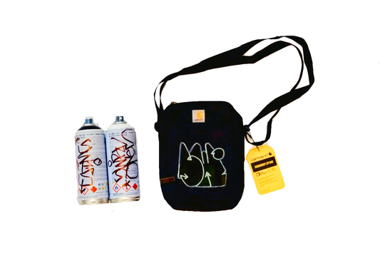 Swerv Signed Utility Bag + 2 Spray cans