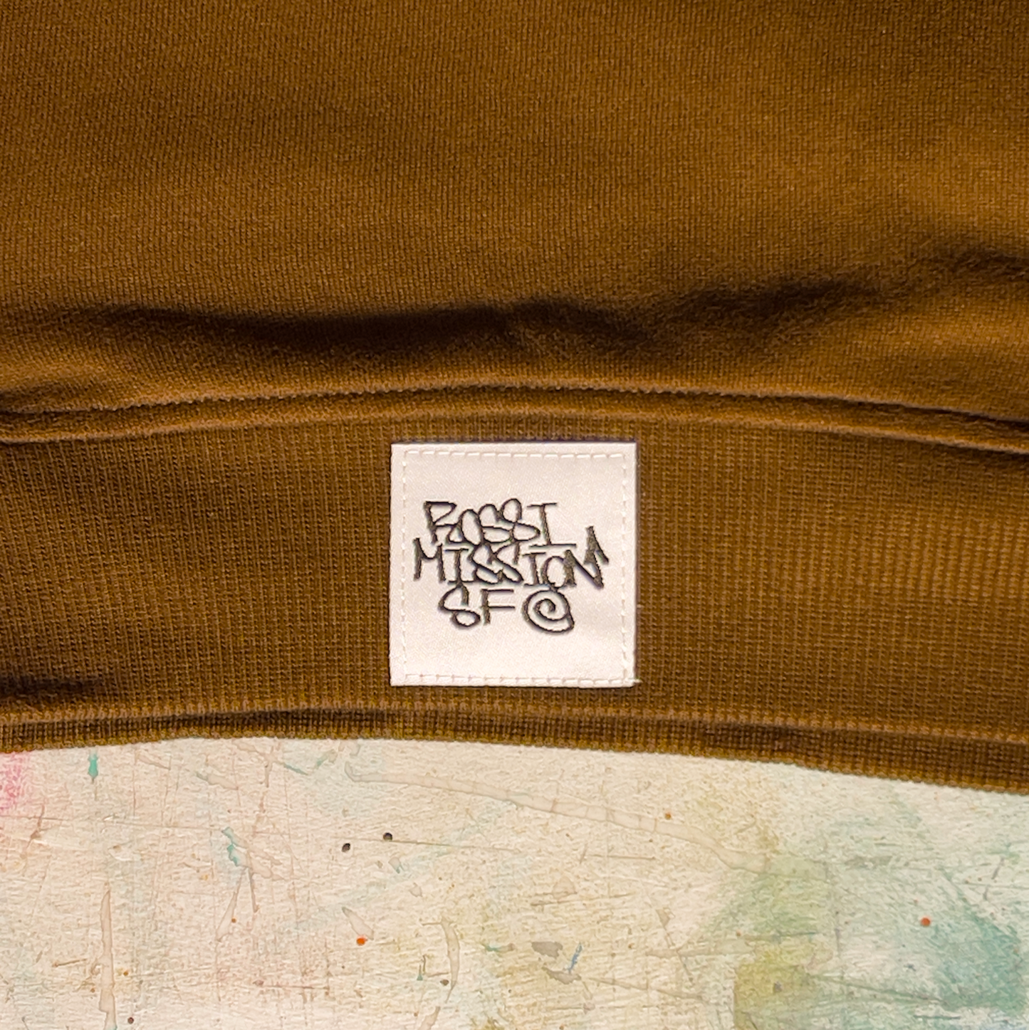 Crew Neck Pull Over - "I <3 the bay" & "Carrousel"Horse Rider - Brown